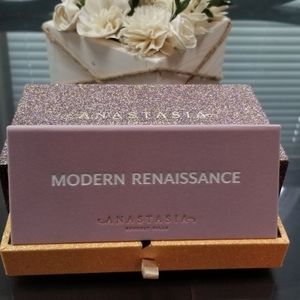 Anastasia Modern Renissance Eye Pallete